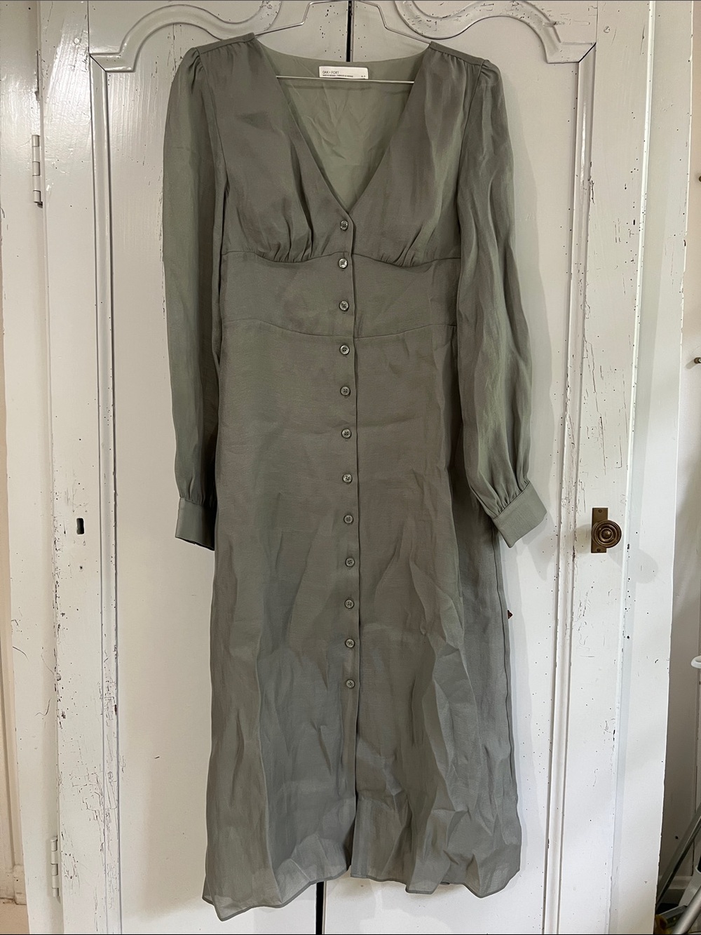 Like New OAK + FORT Button Front Shirt Chiffon Midi Dress in Sage Green, XS